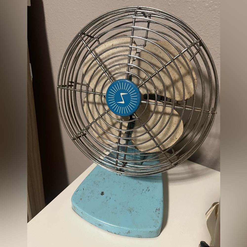 Vintage desk Fan